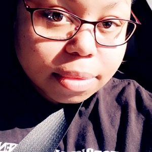 Meet your Posher, Trinaye